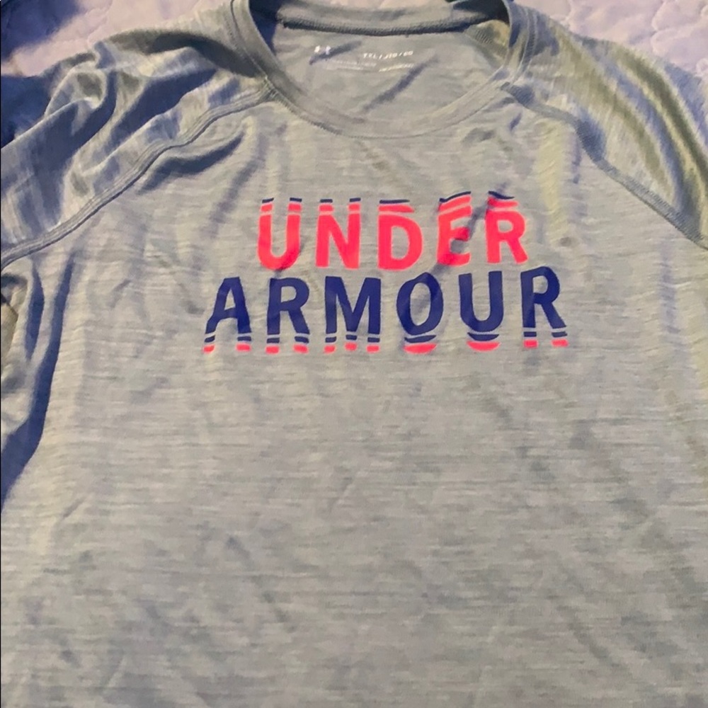 Active Under Armour Shirt